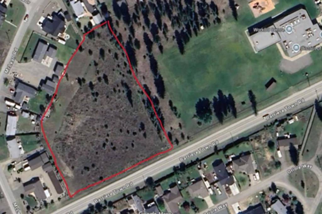 The District of Barriere plans to turn the vacant property at 4976 Barriere Town Rd. into a FireSmart showcase. (District of Barriere)